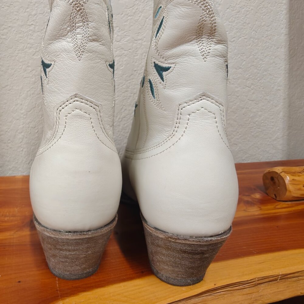 Ariat Boots - Picture 7 of 13